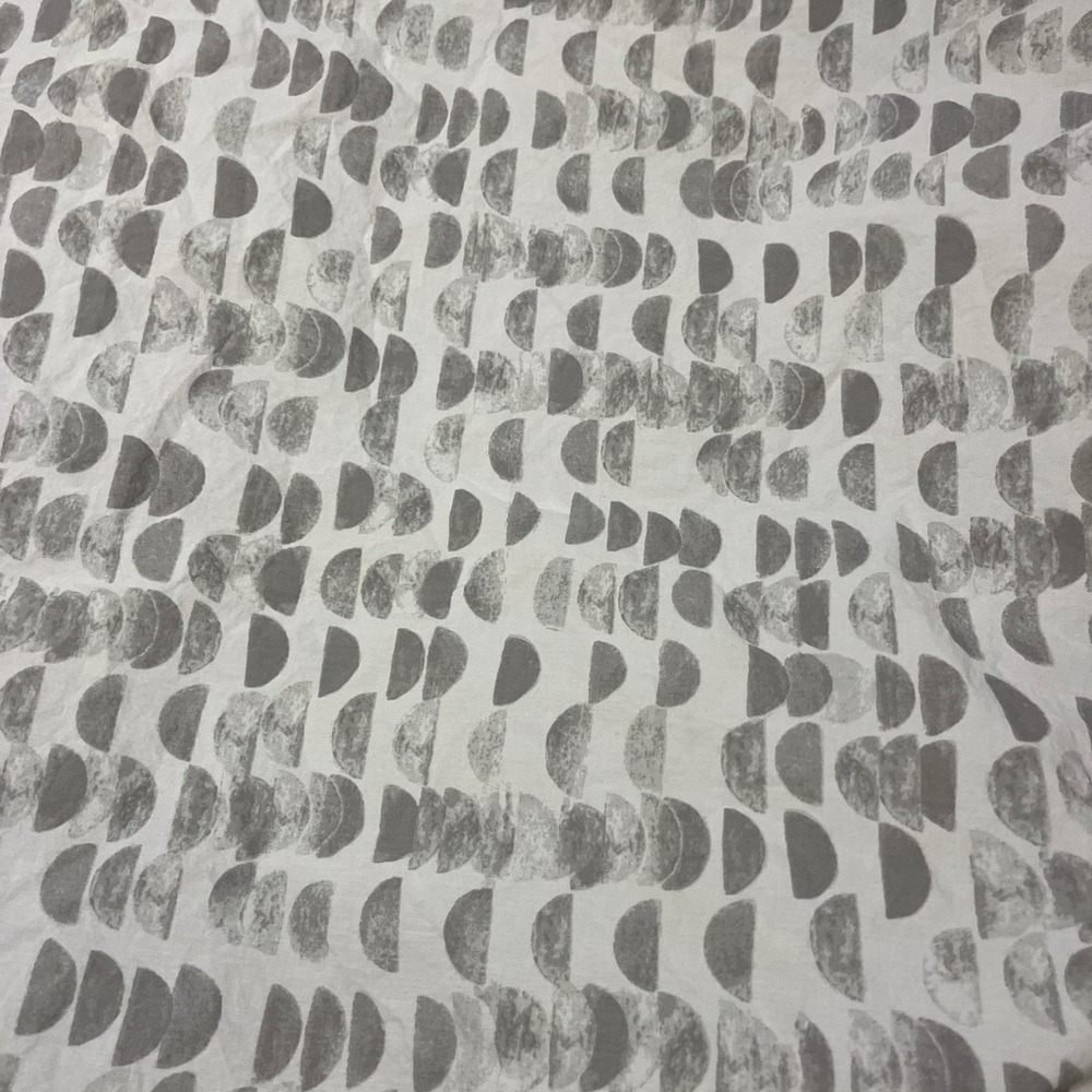 Set of 2 crib fitted sheets West Elm for Pottery Barn 100% organic cotton